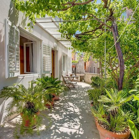 Apartman Pia Mali Lošinj Kültér fotó