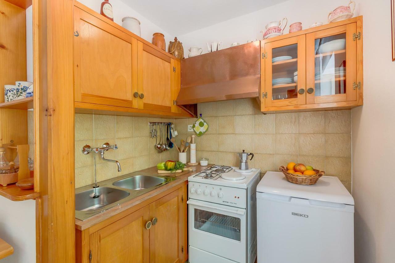 Apartman Pia Mali Lošinj Kültér fotó