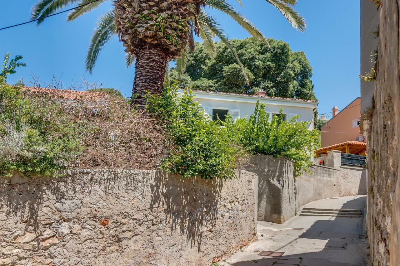 Apartman Pia Mali Lošinj Kültér fotó